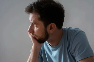 Низкая самооценка и проблемы в семье: Психолог раскрыл опасность синдрома отличника