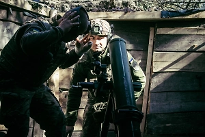 Нацбат «Айдар»* развязал стрелковый бой с «Бесстрашными» на границе. Вот что из этого вышло