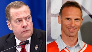 «Угрожает мне убийством»: Чешский хоккеист Гашек испугался подкола Медведева