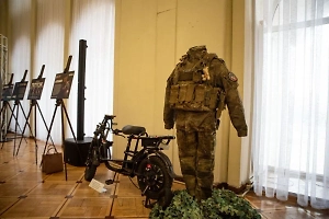 В Курске открылась выставка личных вещей участников операции «Поток»