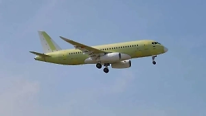 «По фэншую»: Российский пилот оценил первый рейс импортозамещённого SJ-100