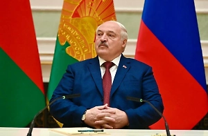 Лукашенко призвал Литву и Польшу не волноваться из-за мигрантов в Белоруссии