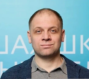 Если вы посмотрите наш сайт, вам может показаться, что это просто новостная лента, но это не так. LIFE — это живой организм, который очень тонко чувствует настроение аудитории. Мы знаем, что нужно людям сегодня, завтра, через месяц. Мы не только реагируем на тренды, но и создаём их