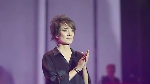 Певица Земфира* может вернуться в Россию