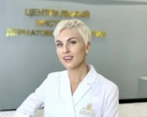 У пассивных курильщиков вейпов отмечается повышение маркеров окислительного стресса и воспаления в дыхательных путях. Многие любители электронных сигарет вейпят на улице на ходу, образуя вокруг себя целые облака вейпового пара. Сквозь этот пар проходят некурящие люди, испытывая на себе пассивное воздействие аэрозолей.