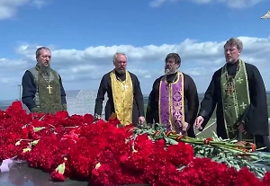 Военные священники провели панихиду по погибшим бойцам в честь Радоницы