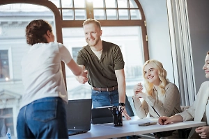 Эксперты назвали самых заботливых работодателей в России