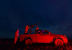 Пьяные бойцы ВСУ протаранили детскую площадку и избили местных под Харьковом
