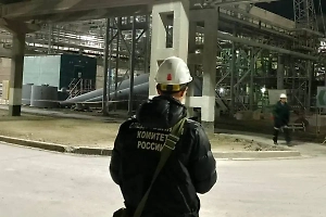 Три человека пострадали в результате утечки химиката на заводе под Саратовом