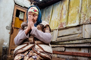 ФСБ выявила нелегальный дом престарелых с 17 постояльцами в Брянской области