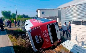 Пострадавшая в ДТП с автобусом в  Анталье россиянка находится в реанимации