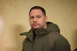 Экс-генпрокурор Украины раскрыл мотивы назначения Ермака в переговорную группу с США