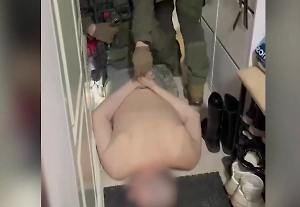 ФСБ показала видео задержания бывшего чиновника Росморречфлота за взятки