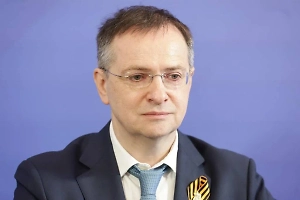 Life.ru публикует видео с полным заявлением Мединского по переговорам с Украиной