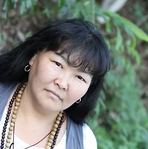 Украинская делегация надеется в этих переговорах пробить Россию, надавить, продавить представителей нашей страны. Очень упрямые и хотят стоять на своём. Им нужно всё и сразу на их условиях, «вынь и положь», как говорится. Также показано, что ни в коем случае нельзя отправлять в ряды ВСУ молодёжь, иначе это ещё больше затянет конфликт. 