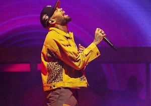 Американского певца Криса Брауна задержали в Великобритании