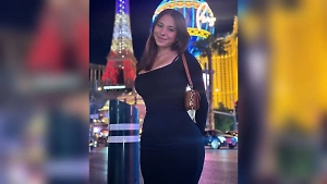 20-летняя модель OnlyFans Софи Рейн купила частный самолёт за 35 млн долларов