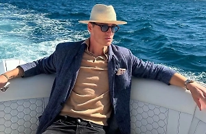 В Сети нашли первое фото певца Алексея Воробьёва с женой 