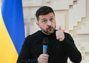 Снимает стресс настольным теннисом: В Британии рассказали о жизни Зеленского в бункере