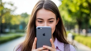 Любовь или френдзона? Психолог раскрыла опасность переписки с мемами