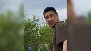 Школьник спас девушку, которую на улице пытался похитить неизвестный