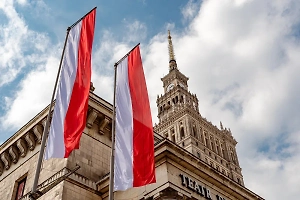 Вышли за рамки человечности: Украинские активисты устроили скандальные провокации в Польше на 9 Мая