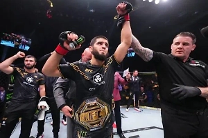 Ислам Махачев освободил пояс UFC в лёгком весе из-за смены категории