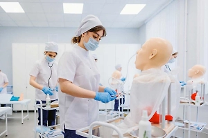На 70 процентов увеличат число бюджетных мест по специальности «сестринское дело» в колледжах Москвы