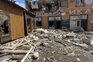 Тело иностранца достали из-под завалов после удара ВСУ по Рыльску