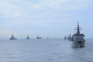 ТОФ на учениях в Японском море поразил крылатыми ракетами морские цели