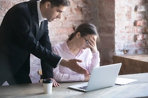 Госдума разрешила штрафовать россиян за счёт премий