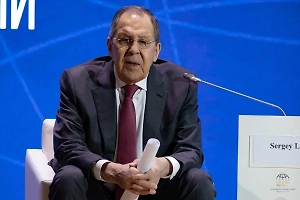 Лавров и глава МИД Турции Фидан обсудили пути к миру на Украине