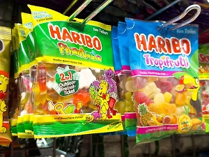 Ребёнок съел мармелад с каннабисом и впал в кому