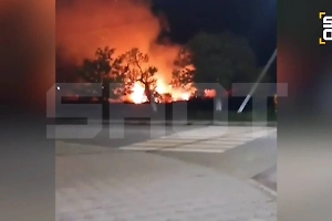 «Горим, Тамань горит»: Появились кадры последствий атаки ВСУ на полуостров