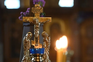 Сторонники ПЦУ захватили храм УПЦ в Старых Бросковцах на западе Украины