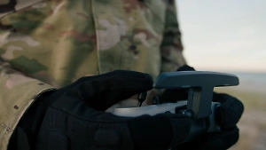 Российские FPV-дроны просочились в подземный бункер ВСУ и уничтожили его изнутри