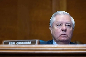 Русофоб Грэм* предупредил Китай о последствиях из-за решений Путина по Украине