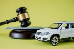 КС РФ счёл законной конфискацию авто после смерти осужденного за нетрезвую езду