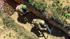 Путин увеличил срок выплат для детей военных, пропавших без вести