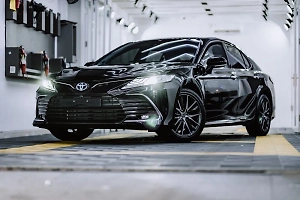 В Toyota заявили, что компания не покидала российский рынок