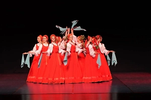 Ансамбль «Берёзка» дебютирует на Китайском международном молодёжном фестивале