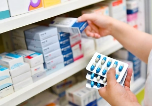 Юрист Чернышук: Снижение госпошлин на регистрацию лекарств отразится на ценах