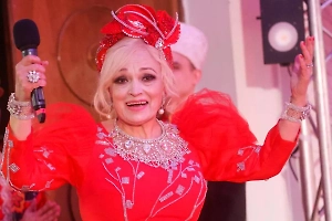 Эксклюзив ценой скандала: Девушка, напавшая на Кадышеву, действовала по указке СМИ