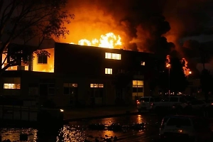 Кличко сообщил о взрывах и пожаре в Киеве