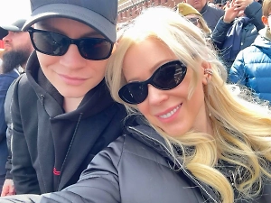 Мизулина и Shaman прилюдно подрались на «Аллее героев», но есть нюанс