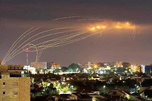 Иран обрушит град из 2000 ракет на военные базы США на Ближнем Востоке