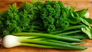 «Очень критично»: Диетолог раскрыла неочевидную опасность зелени