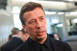 Димон из «Бумера» после 20 лет брака разводится с женой, родившей ему четверых детей