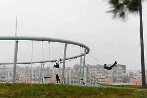 Давление, ливни и +8°: Названы регионы России, куда на неделю придёт «осень» 