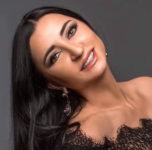 Для Трампа, психологически даже, фигура Зеленского — это что-то небольшое, незаметное без бинокля. Поэтому он, в принципе, даже не хочет опускать на него взгляд и тратить энергию на то, что ему неинтересно.